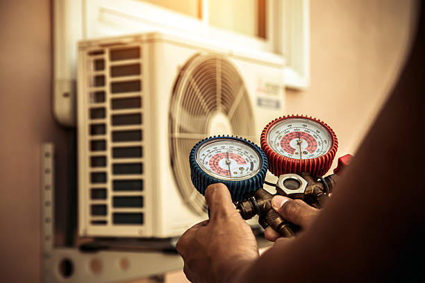 Professional Hvac Installation technician working in Zarephath, NJ